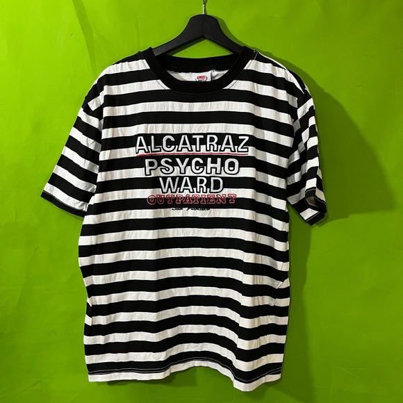 Dimco Apparel Other - Alcatraz Psycho Ward Outpatient Striped Graphic Shirt Mens LARGE Black White